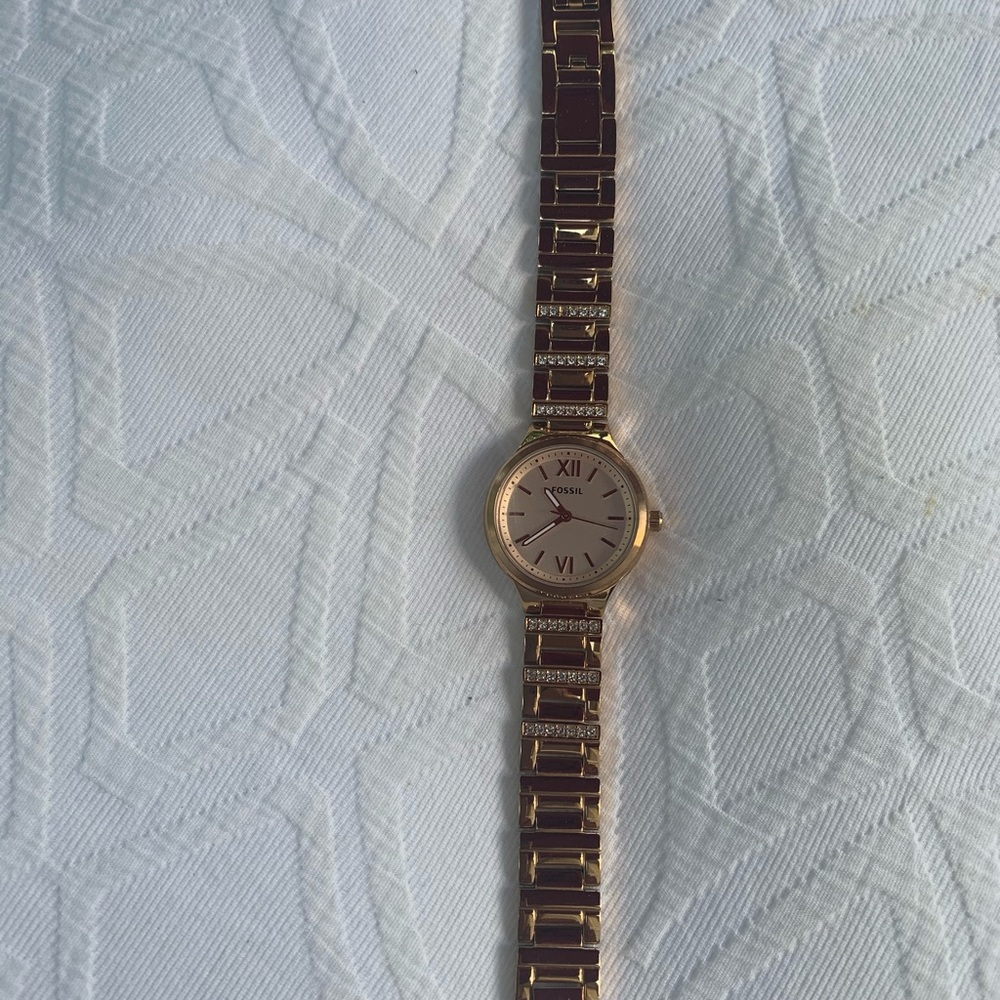 Fossil women’s watch in gold color - Picture 4 of 9